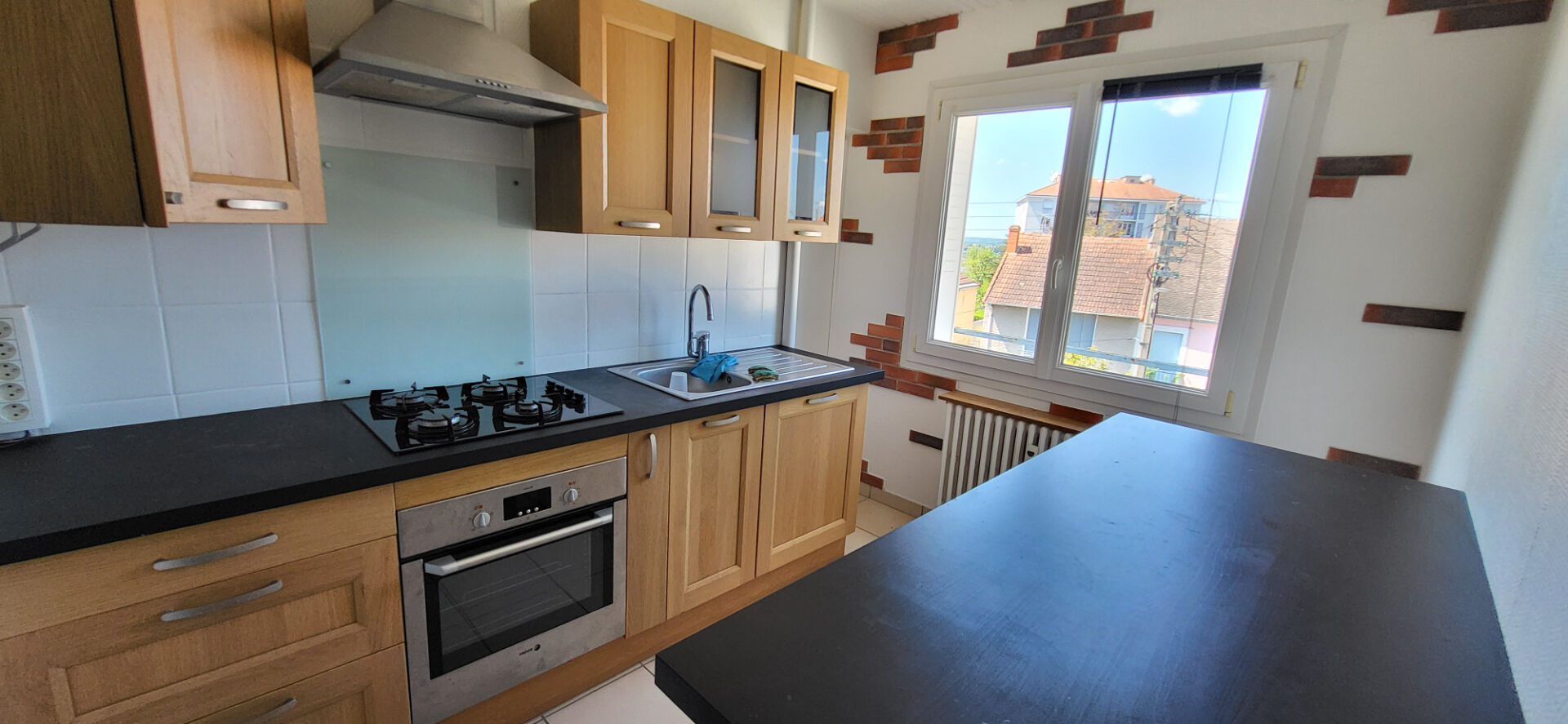 Agence immobilière de 
 ELYSE AVENUE - ELYSE AVENUE Montluçon 
