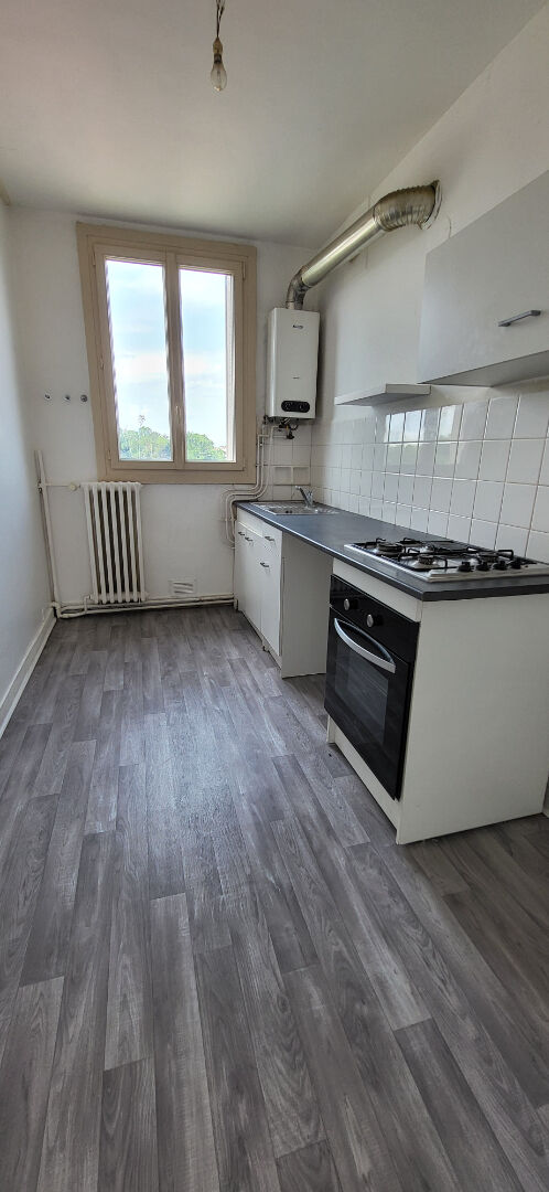 Photo Appartement 3 pièce(s) / 58m² - Montluçon image 3/6