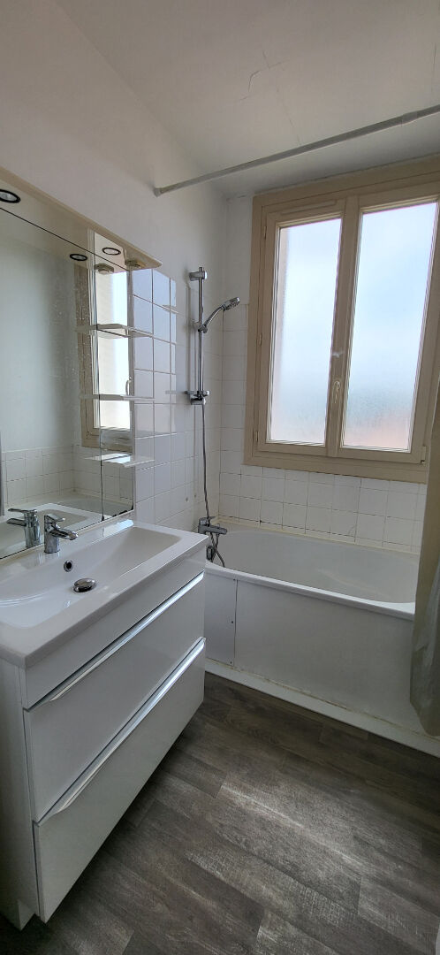 Photo Appartement 3 pièce(s) / 58m² - Montluçon image 6/6