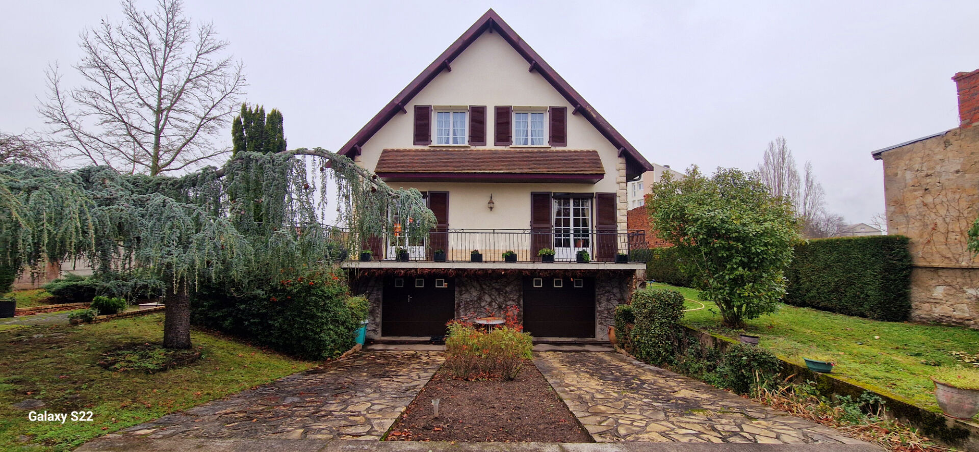 Agence immobilière de 
 ELYSE AVENUE - ELYSE AVENUE Montluçon 
