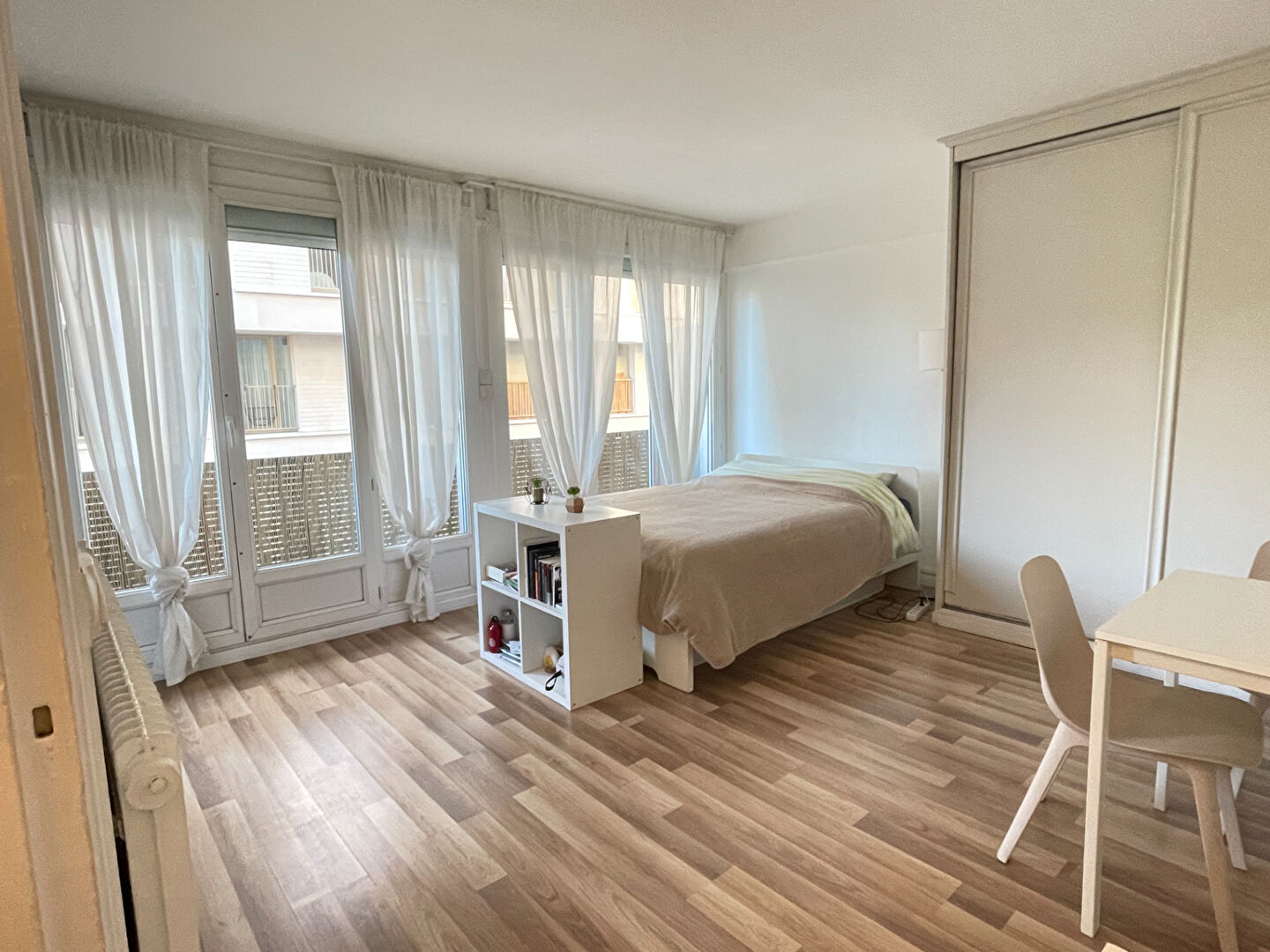 Photo A vendre Beau Studio Clichy image 1/5
