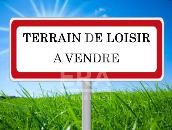 Terrain de loisirs à Russy Bemont  de 1460 m2