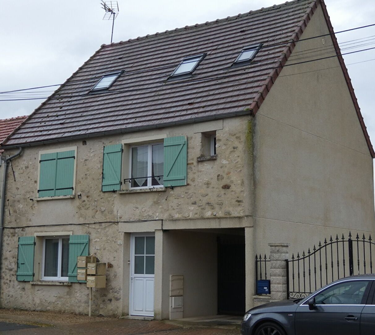 Photo Immeuble  de rapport à 5 minutes de Nanteuil Le Haudouin image 2/2