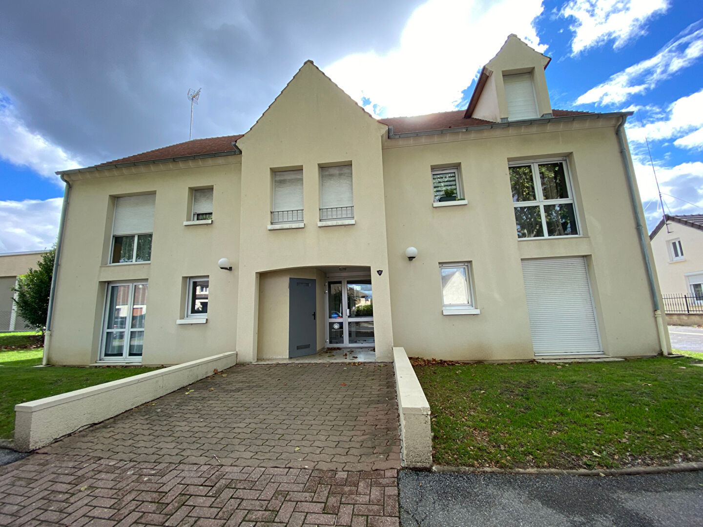 Appartement Crepy En Valois 3 pièce(s) 62.33 m2