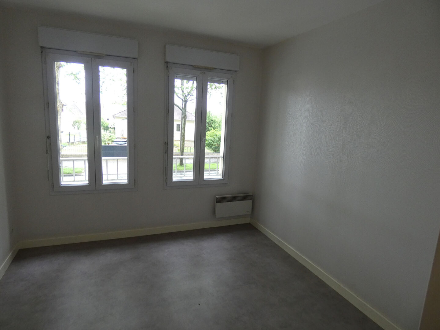 Photo Appartement Crepy En Valois 3 pièce(s) 62.33 m2 image 4/5