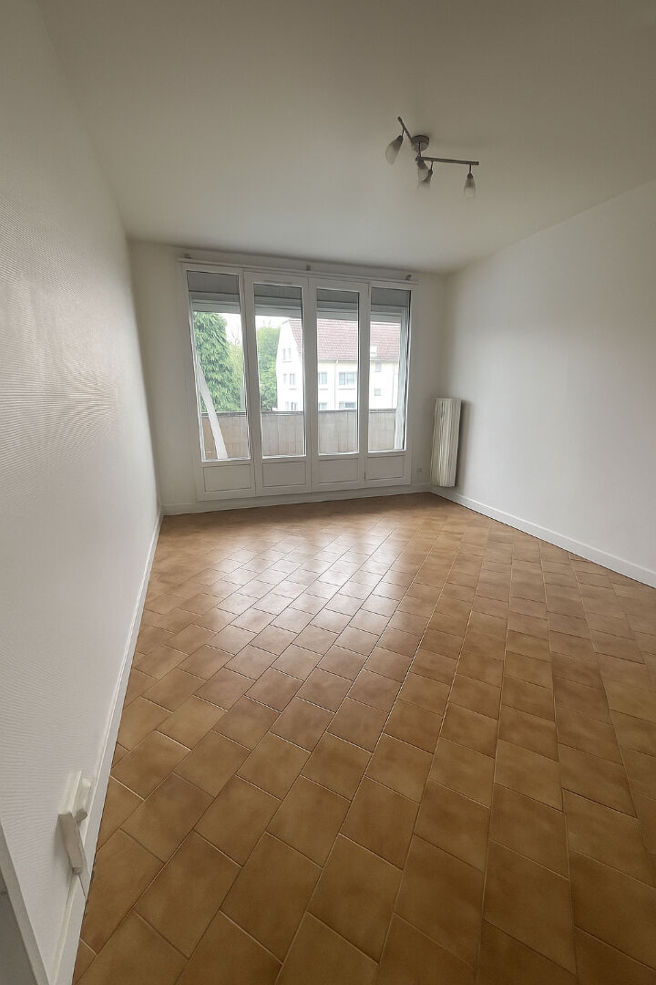 Appartement Crepy En Valois 3 pièce(s) 57.19 m2