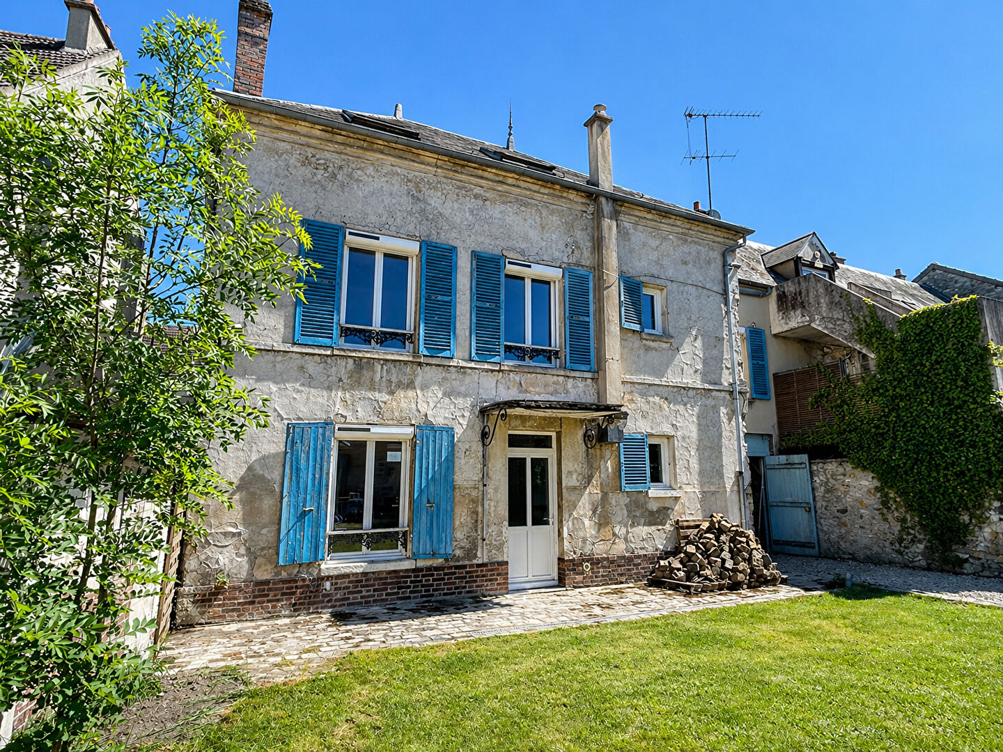 Maison Nanteuil Le Haudouin 5 pièce(s) 172 m2