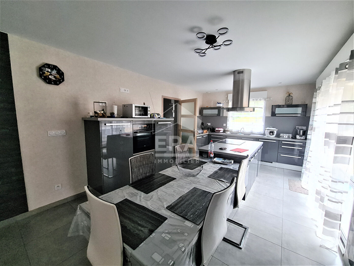 Photo Maison Divion 6 pièce(s) 180 m2 image 4/6