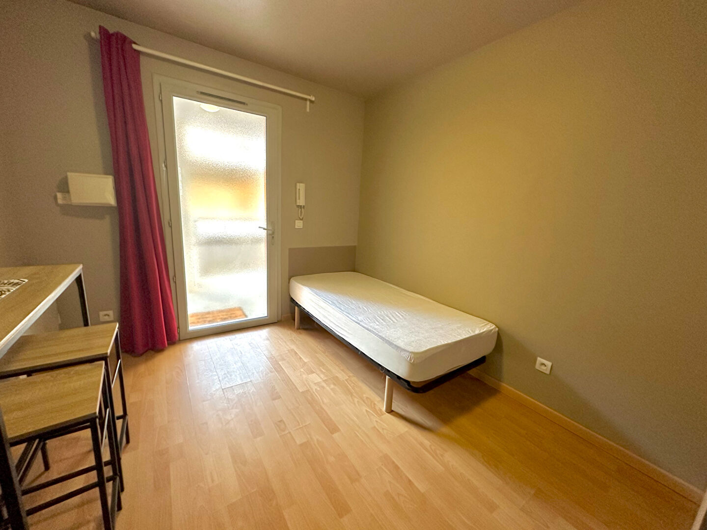 À VENDRE : Studio T1 dans une résidence sécurisée