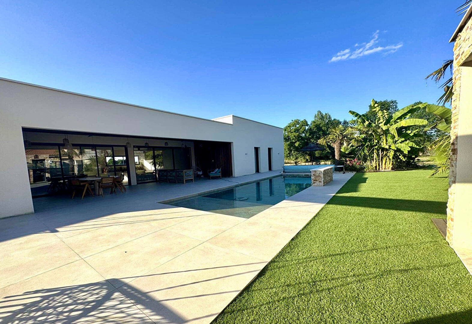 Photo Maison d'architecte avec piscine au SUD de Tarbes image 1/6