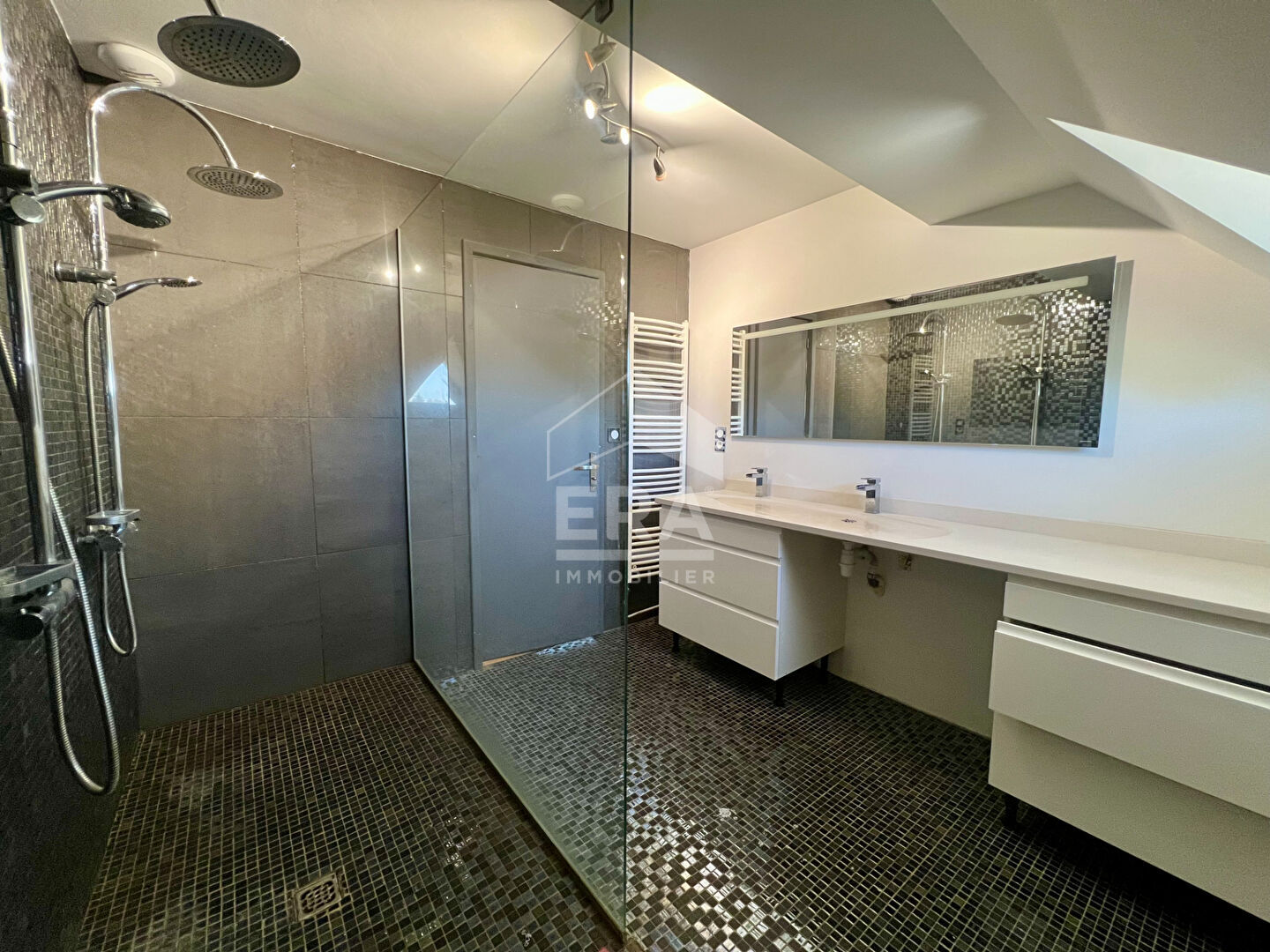 Photo Villa d'exception à Odos - 332 m²Odos 7 pièces image 6/6