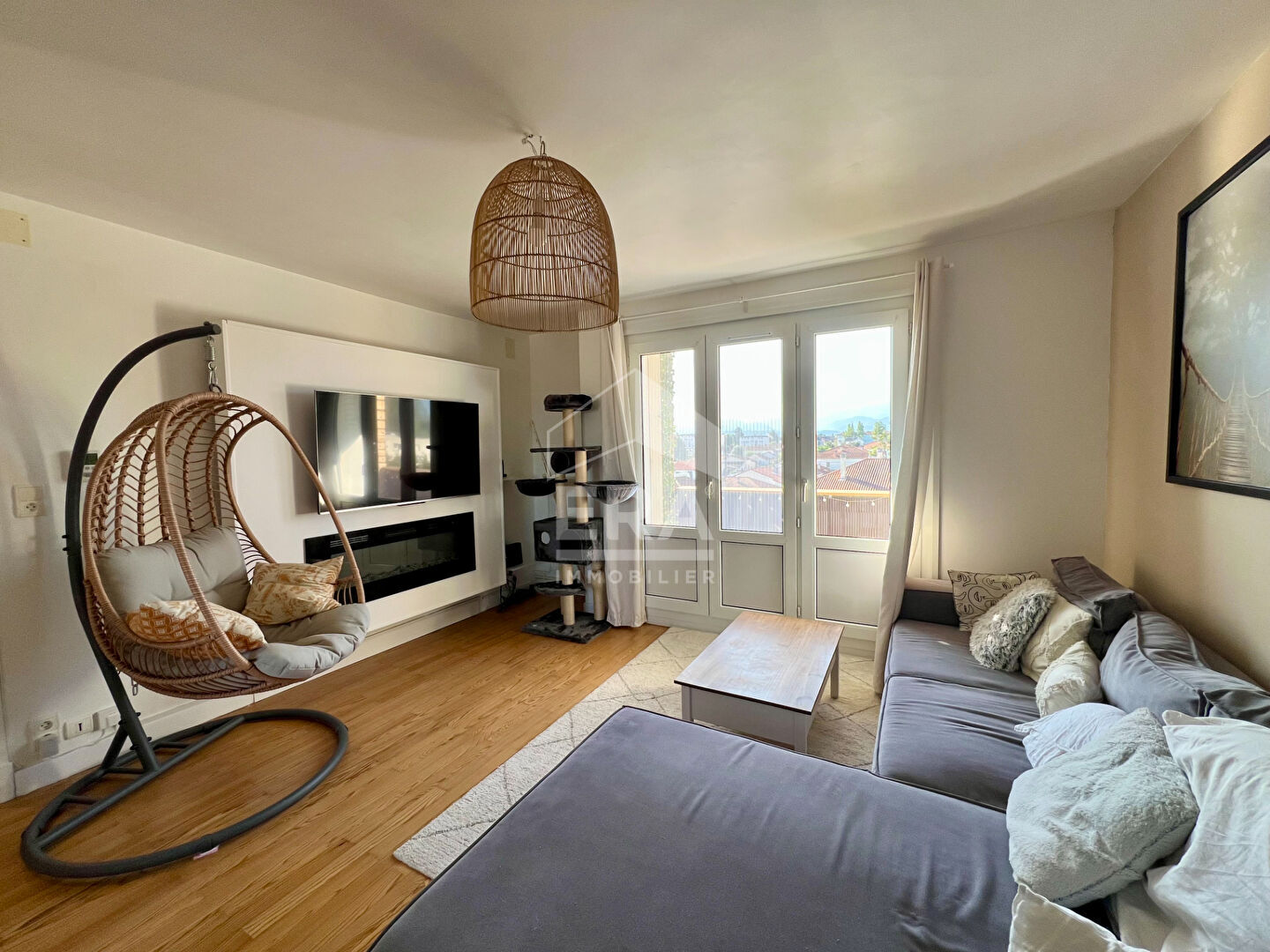 Photo Appartement T4 - Balcon et vue Pyrénées image 3/6