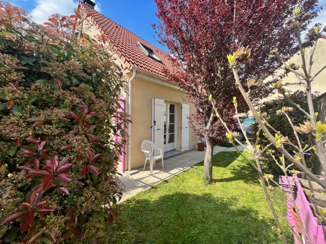 A VENDRE ARGENTEUIL LES COTEAUX EN EXCLUSIVITE MAISON 5 pièces 92m²