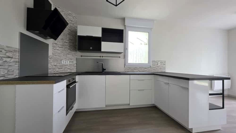 Photo SAINT-AVERTIN - F3 EN RÉSIDENCE AVEC JARDIN, CAVE ET BOX image 3/6