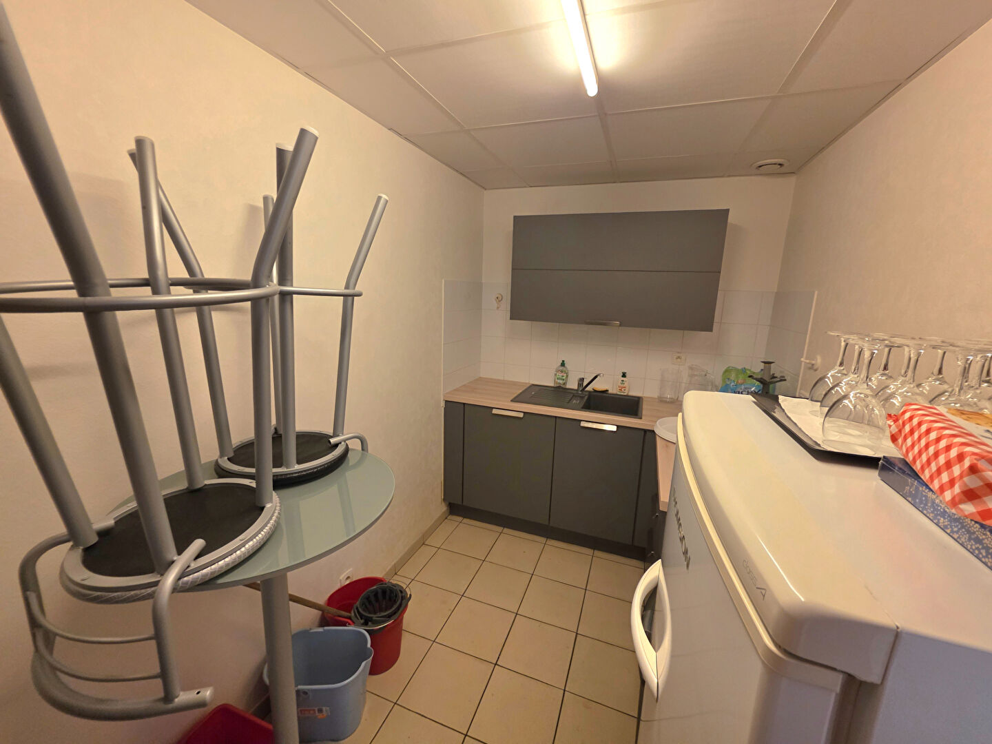 Photo Local d'activité Tours 700 m2 image 6/6