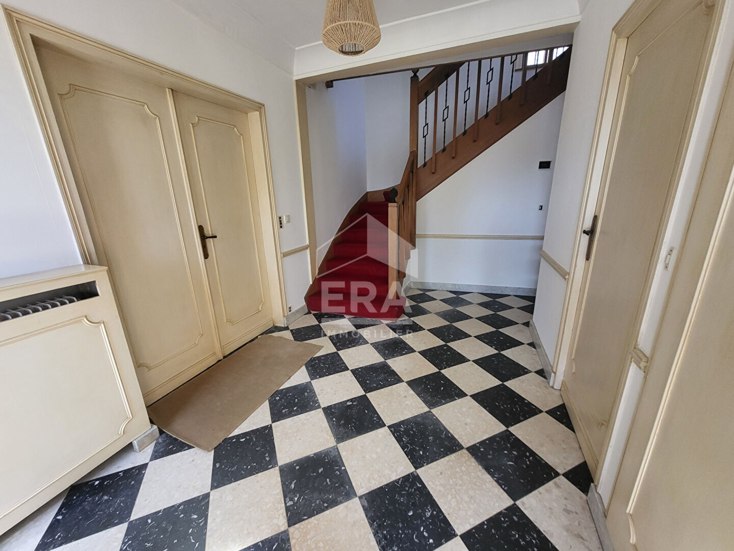 Photo Maison Lens 9 pièce(s) 180 m2 image 2/6