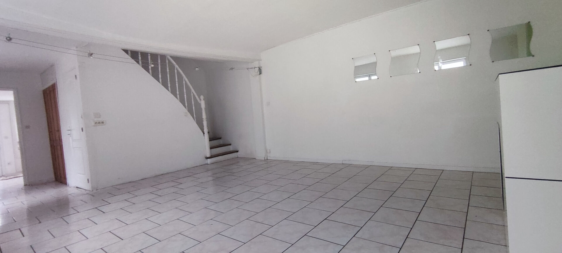 Photo Maison Mericourt 10 pièce(s) 261 m2 image 3/6