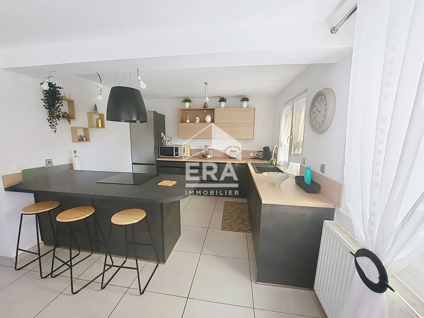 Photo Maison Avion 5 pièce(s) image 2/6