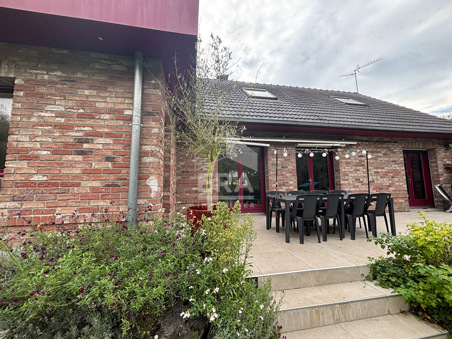 Photo Maison Henin Beaumont 227 m2 image 1/6