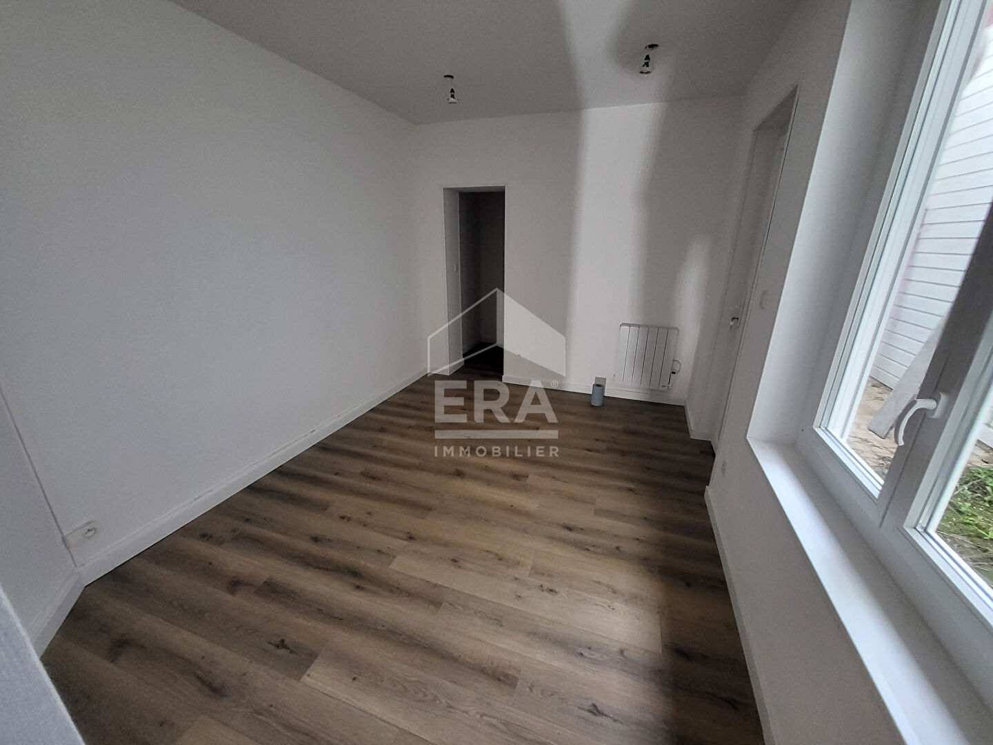 Photo Immeuble Avion 155 m2 image 4/6