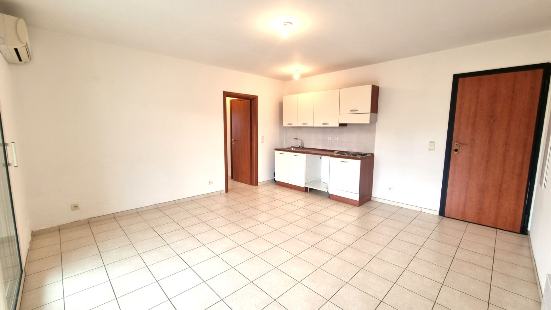 Photo Appartement T2 (40 m²) à louer à FOLELLI image 3/5