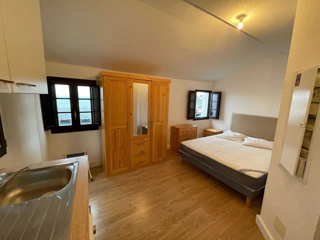 A LOUER - STUDIO MEUBLE CITADELLE BASTIA