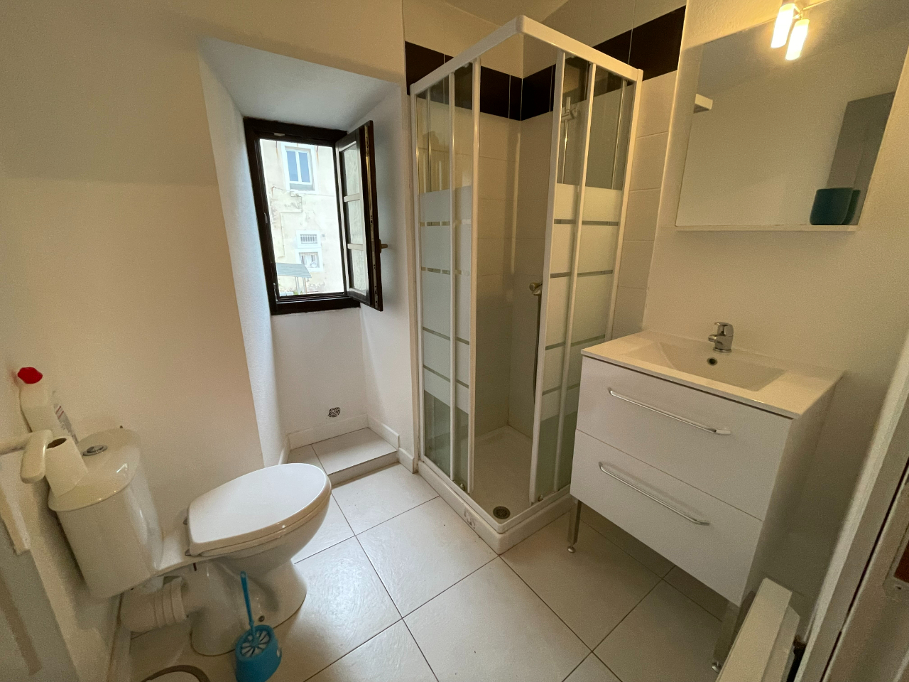 Photo A LOUER - STUDIO MEUBLE CITADELLE BASTIA image 3/3