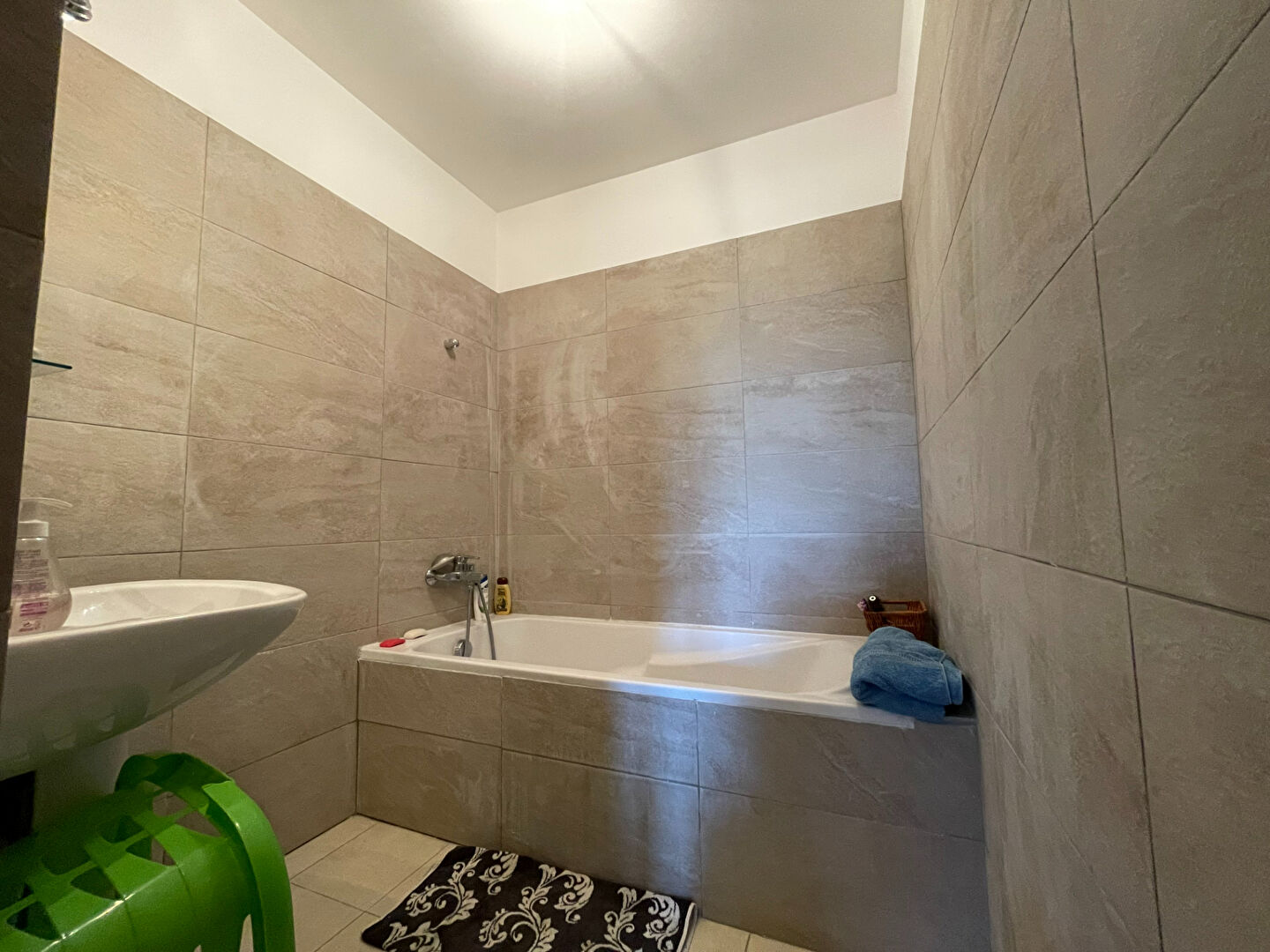 Photo Appartement 2 pièces à louer à PENTA DI CASINCA image 4/6