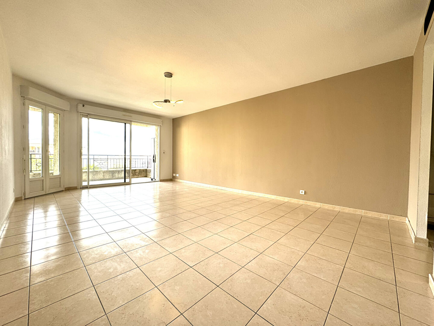 Appartement T3 (73 m²) à louer à BASTIA