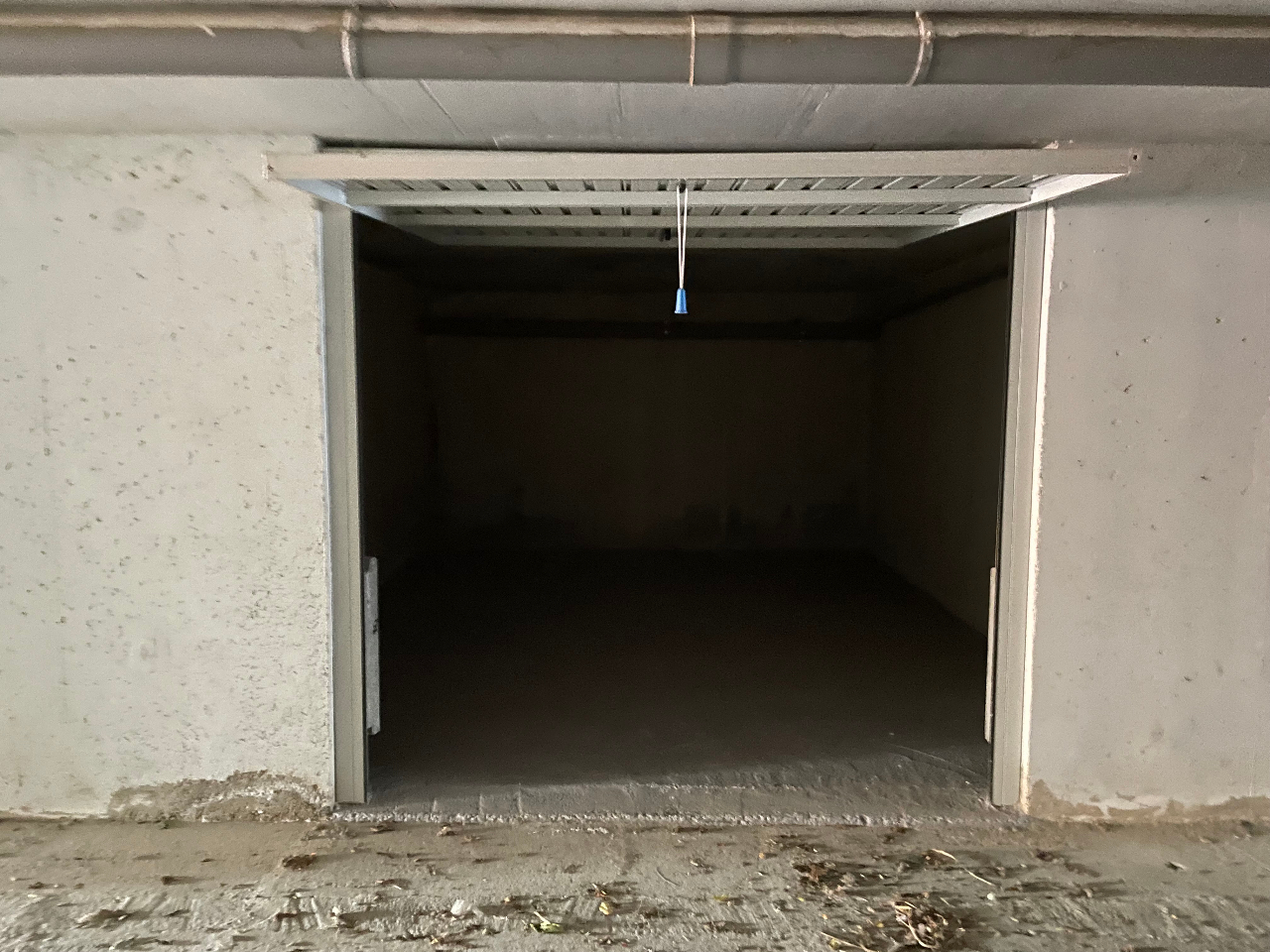 Photo Parking / box Biguglia image 2/4