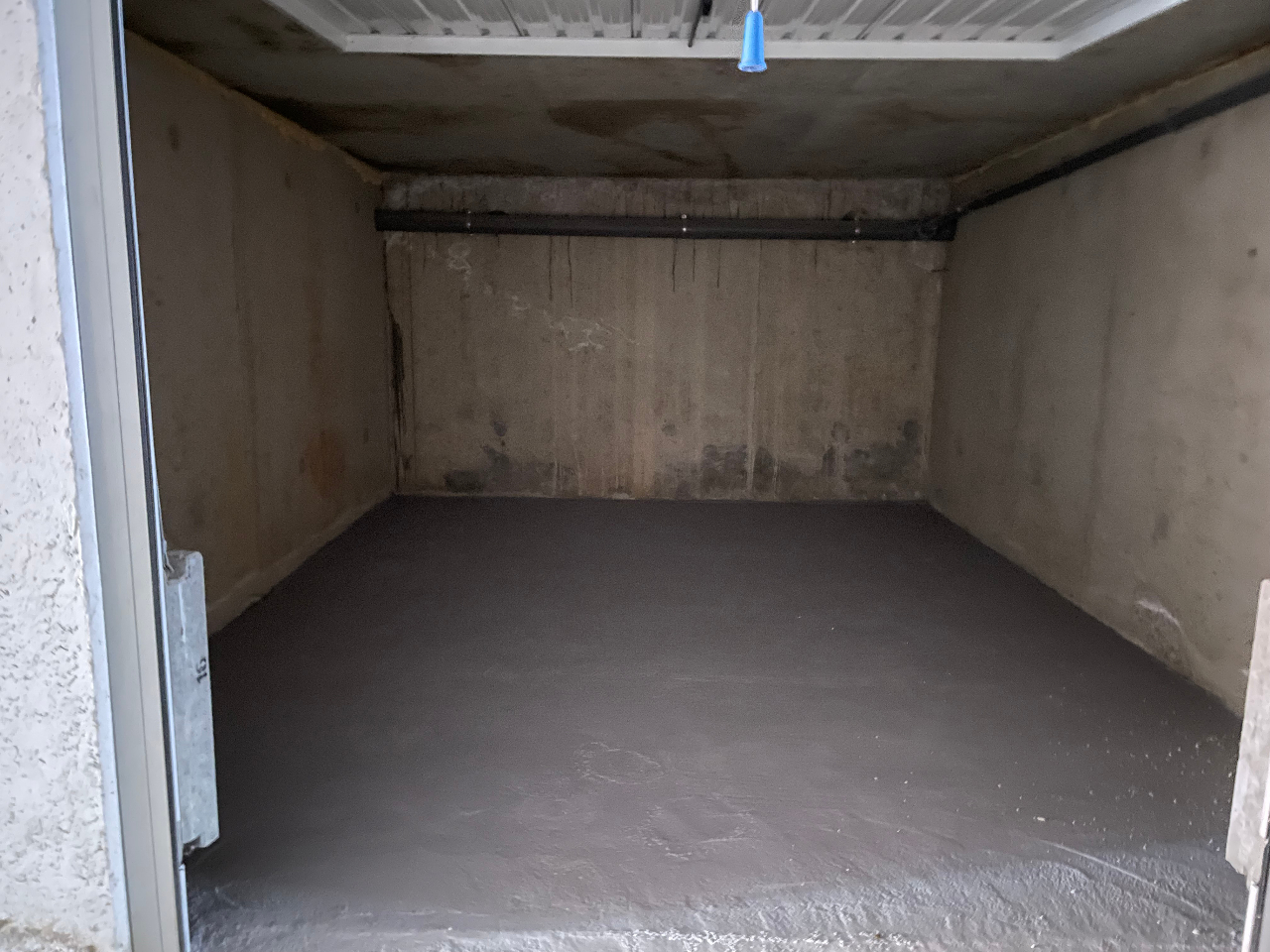 Photo Parking / box Biguglia image 3/4