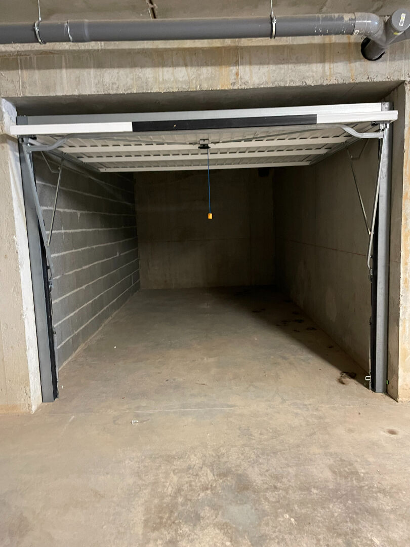 Photo A LOUER - GARAGE 13 m² Penta di Casinca 20213 image 2/3