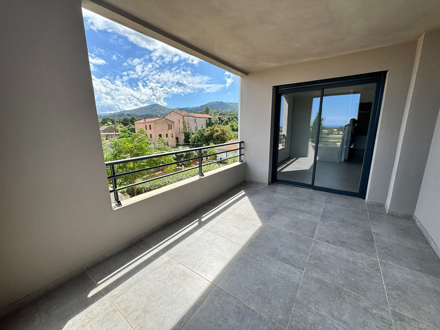 Appartement 2 pièces (41 m²) à louer à VENZOLASCA