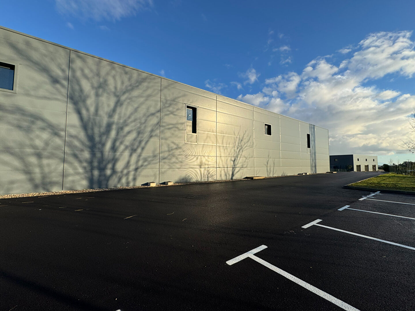 Photo Entrepôt / local industriel Biguglia 1 pièce(s) 400 m2 image 3/5