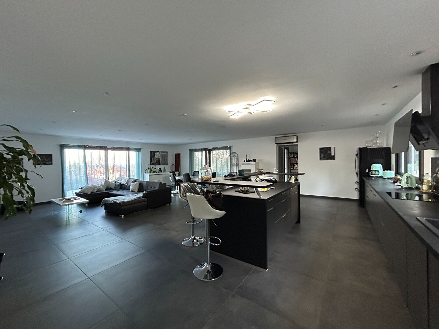 Photo A vendre ST Lucie di Moriani Maison moderne de 4 pièces avec garage et piscine image 3/6