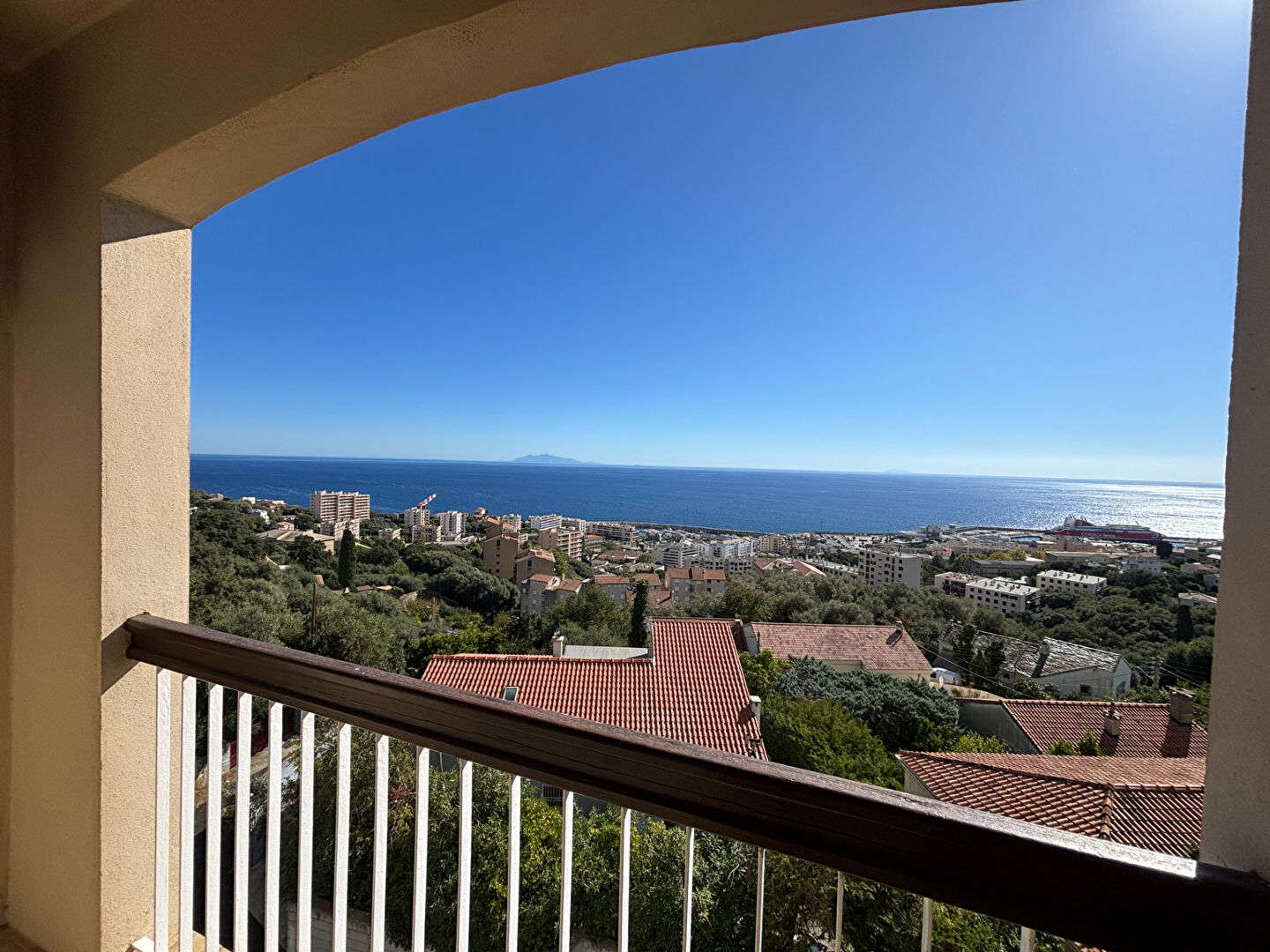 Photo A vendre Ville di Pietrabugno, appartement T3 au dernier étage  Vue mer image 2/6