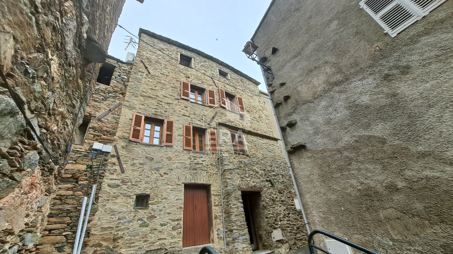 Maison T4 Borgo village