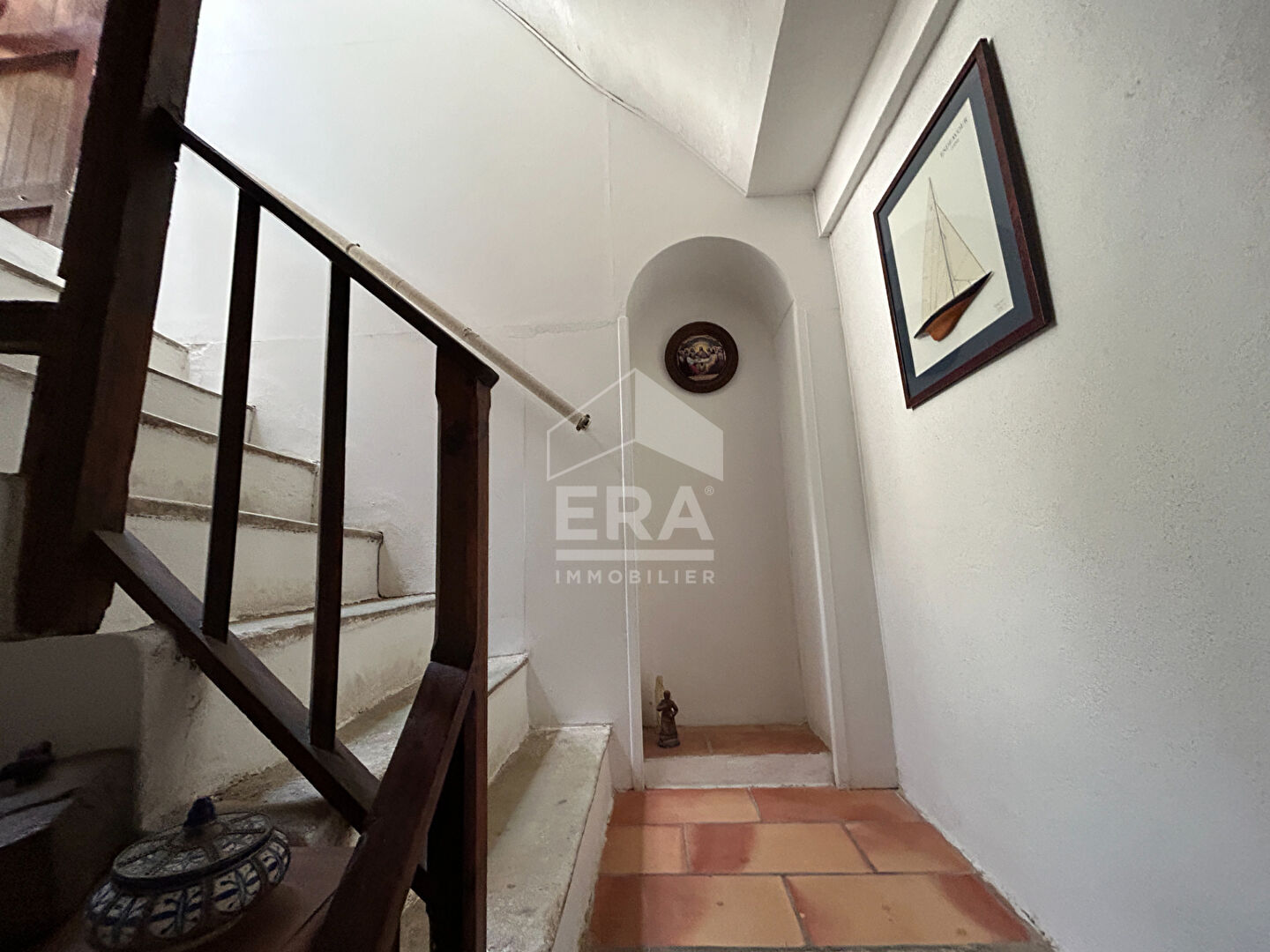 Photo A vendre CENTURY !Maison 6 pièces de caractère en pierre avec tour, vue mer image 5/6