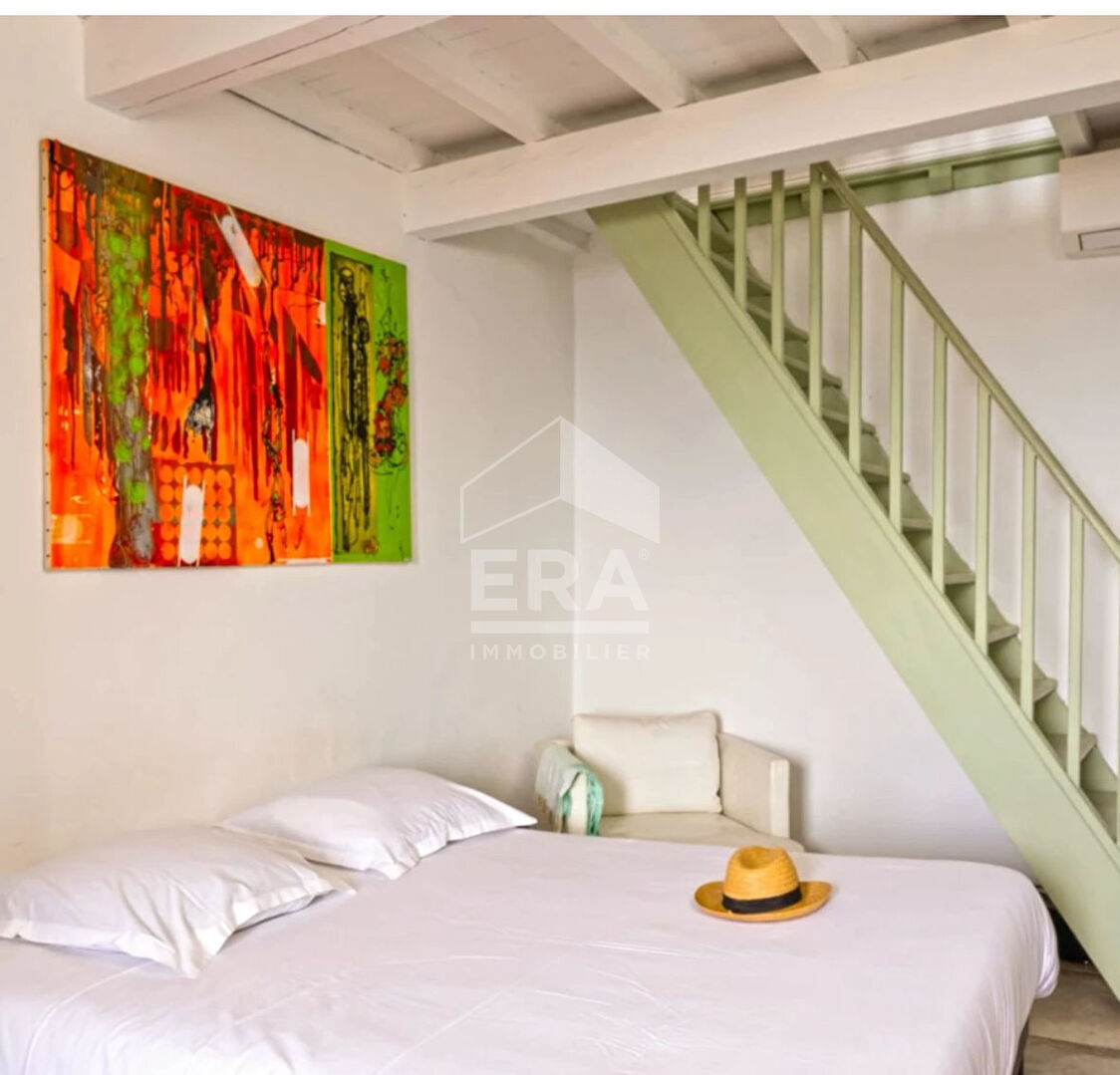 Photo A vendre CENTURY !Maison 6 pièces de caractère en pierre avec tour, vue mer image 6/6