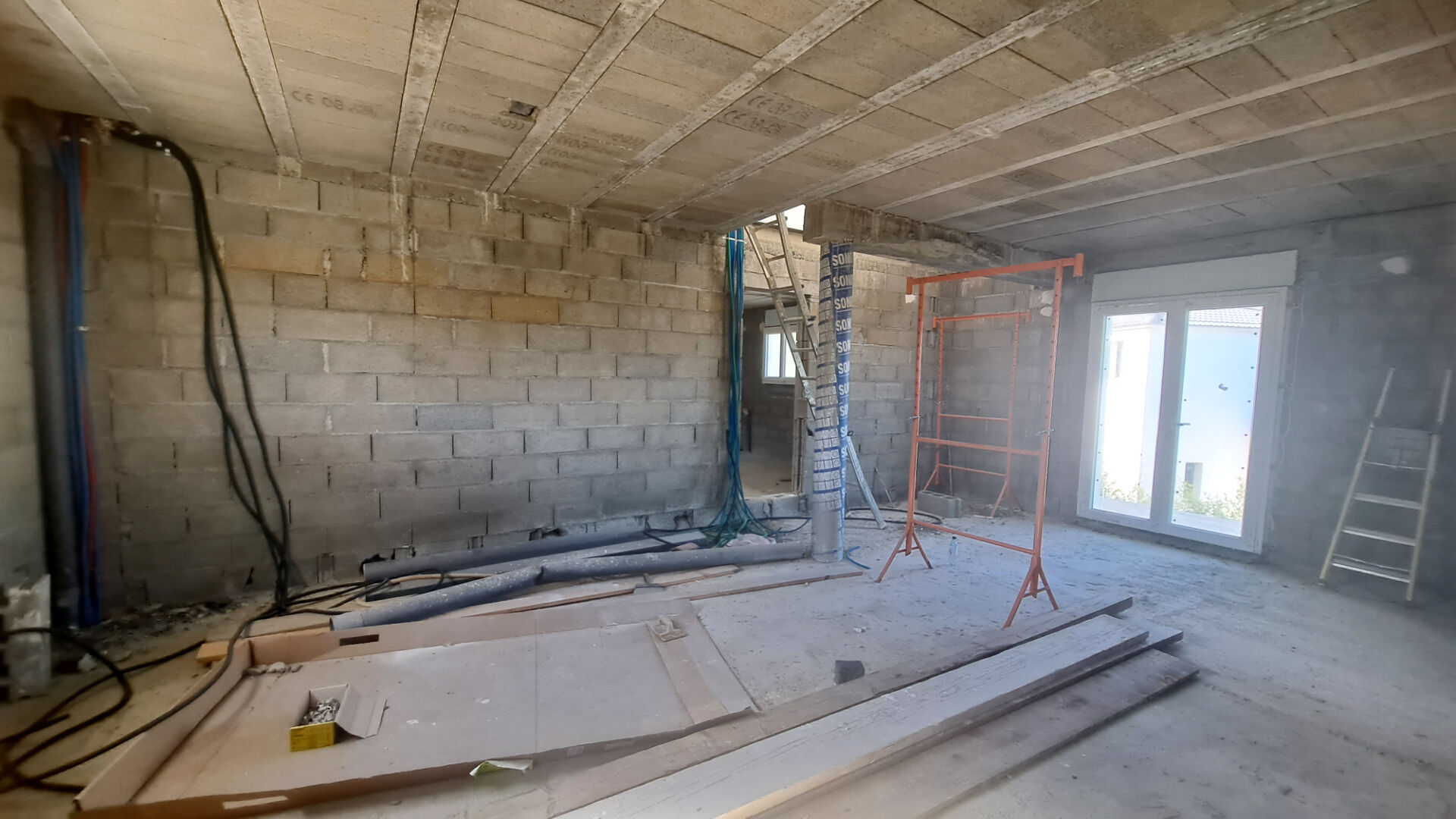 Photo Maison mitoyenne à vendre à Casamozza- 3 pièces, 2 chambres image 2/3