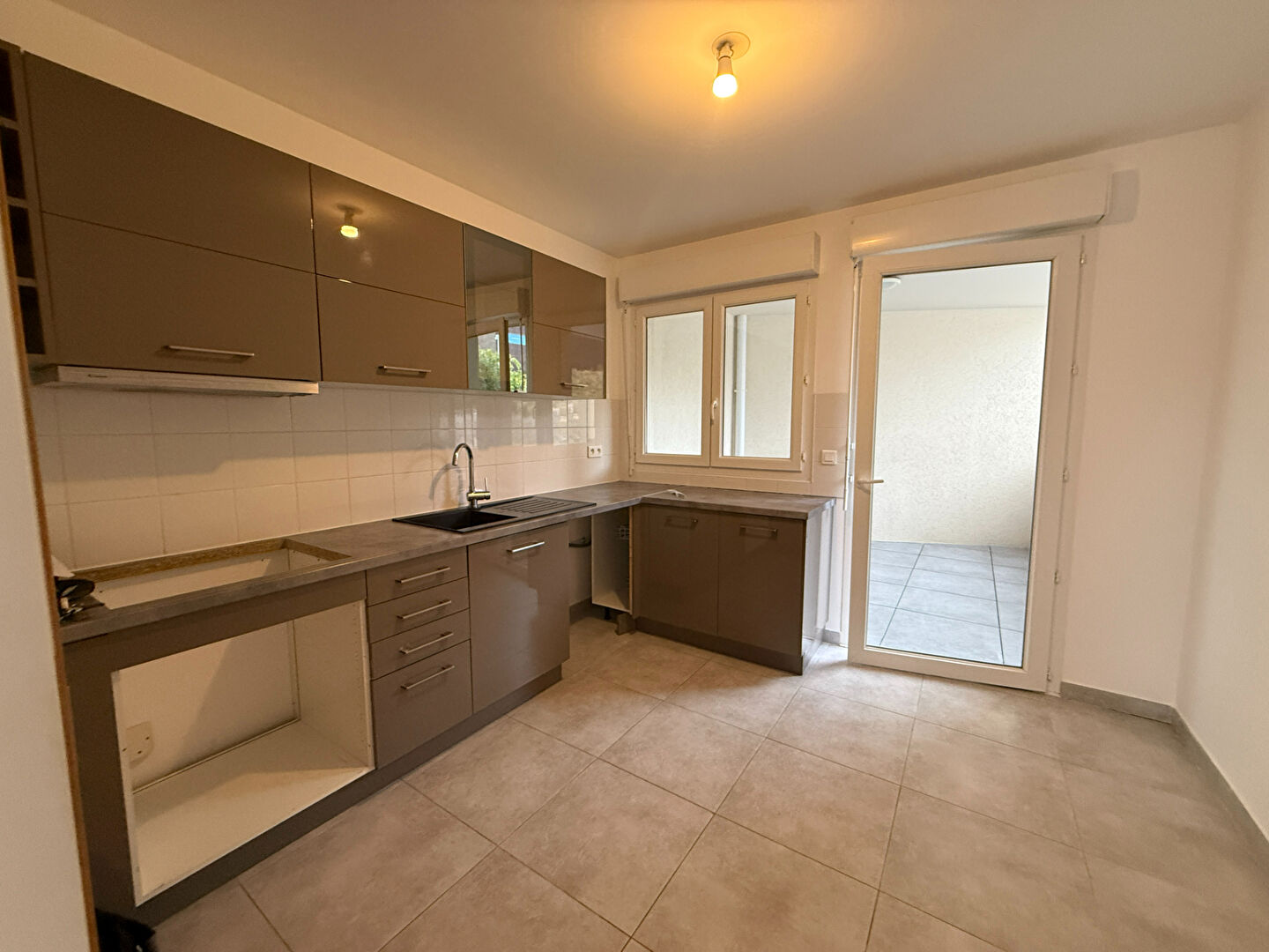 Photo À louer : Appartement T3 lumineux à Bastia image 2/6