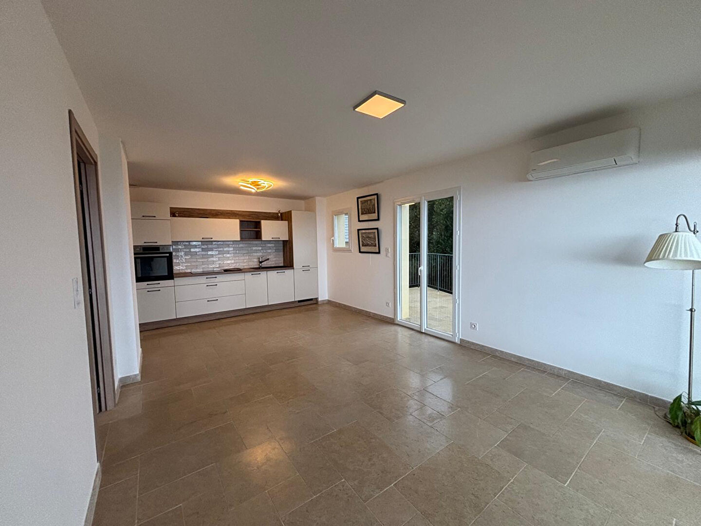 Photo À vendre ! Superbe T3 vue mer ! image 3/6