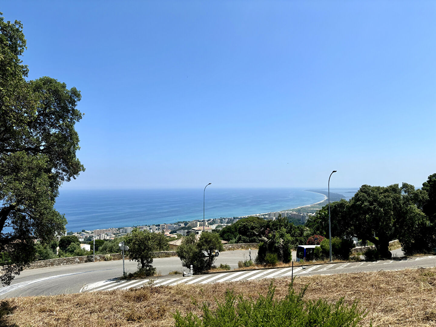 Photo Vente TERRAIN AVEC PERMIS BASTIA CARDO 2 MAISONS image 4/6