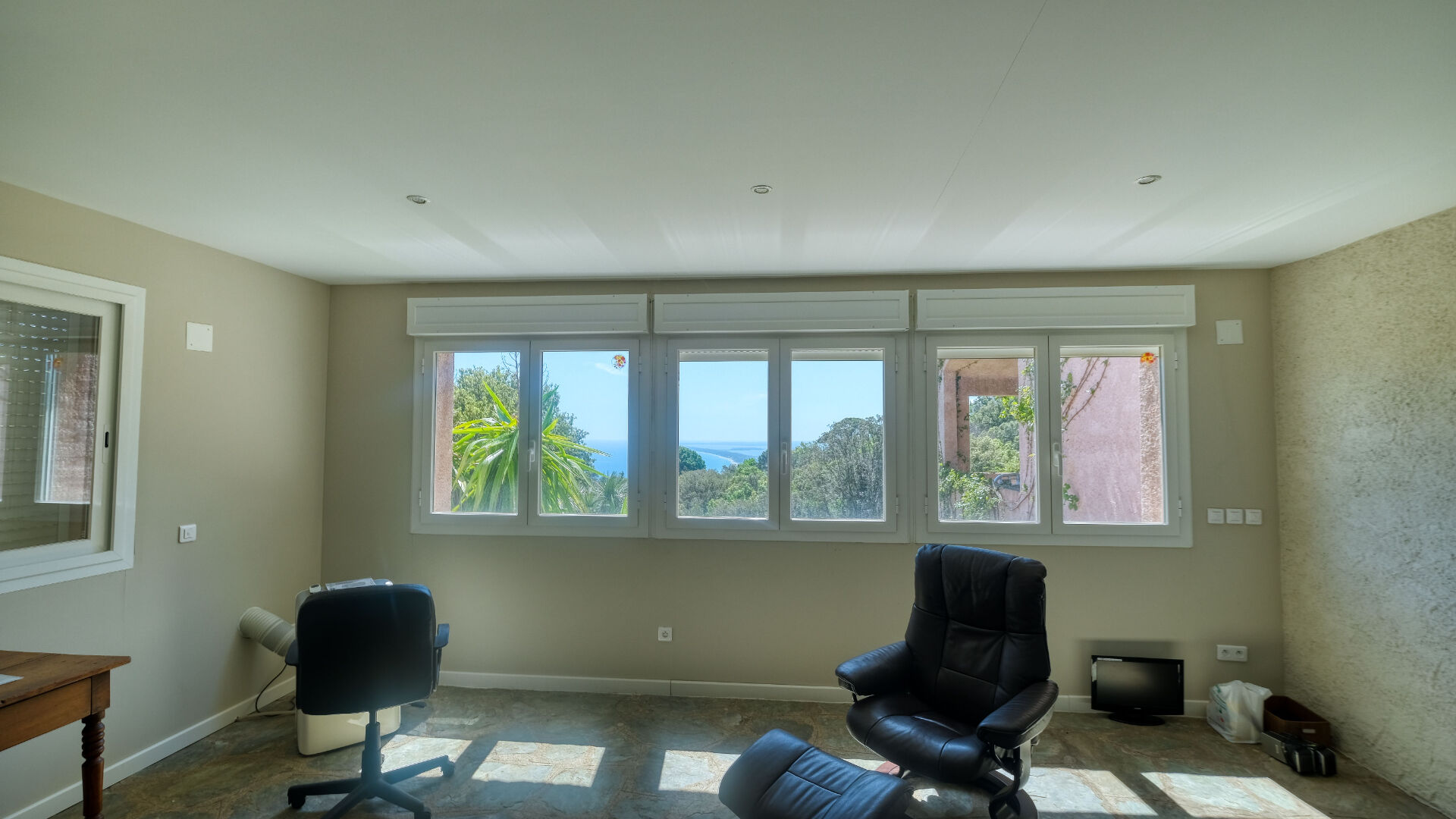 Photo Propriété Bastia - Cardo maison 165 m2 avec terrain de 4500 m2 vue mer et piscine image 5/6