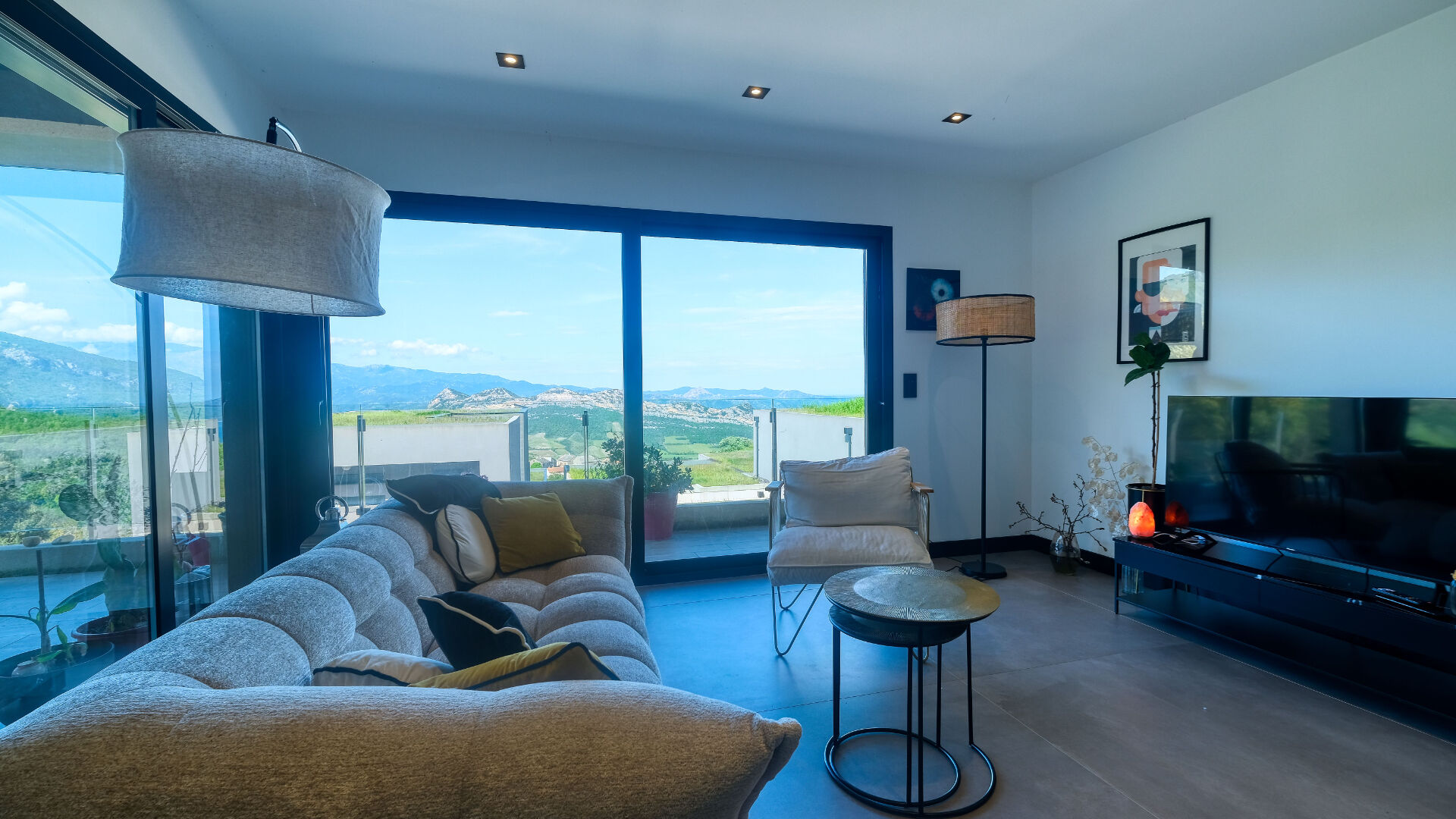 Photo Appartement Barbaggio 4 pièce(s) 108 m2 terrasse 56 m2 + garage + parking couvert + cave vue dégagée image 2/6