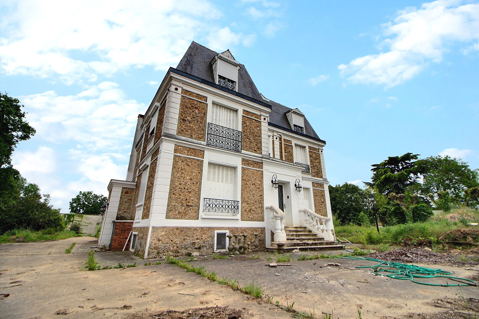 2 Rue De Bretagne 91220 Brétigny sur orge Domaine Bretigny Sur Orge 12 pièces 572m2 Brétigny-sur-Orge 91220
