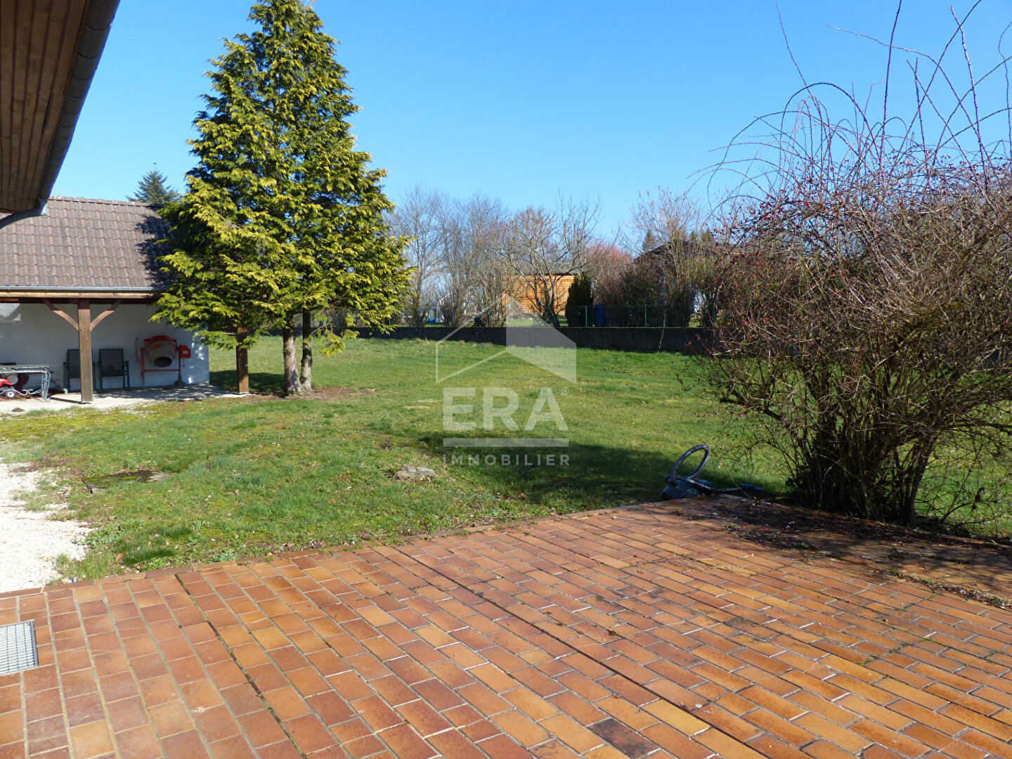 Photo MAISON 5 PIECES DE 112 M² SUR 25 ARES DE TERRAIN LUZE image 3/6