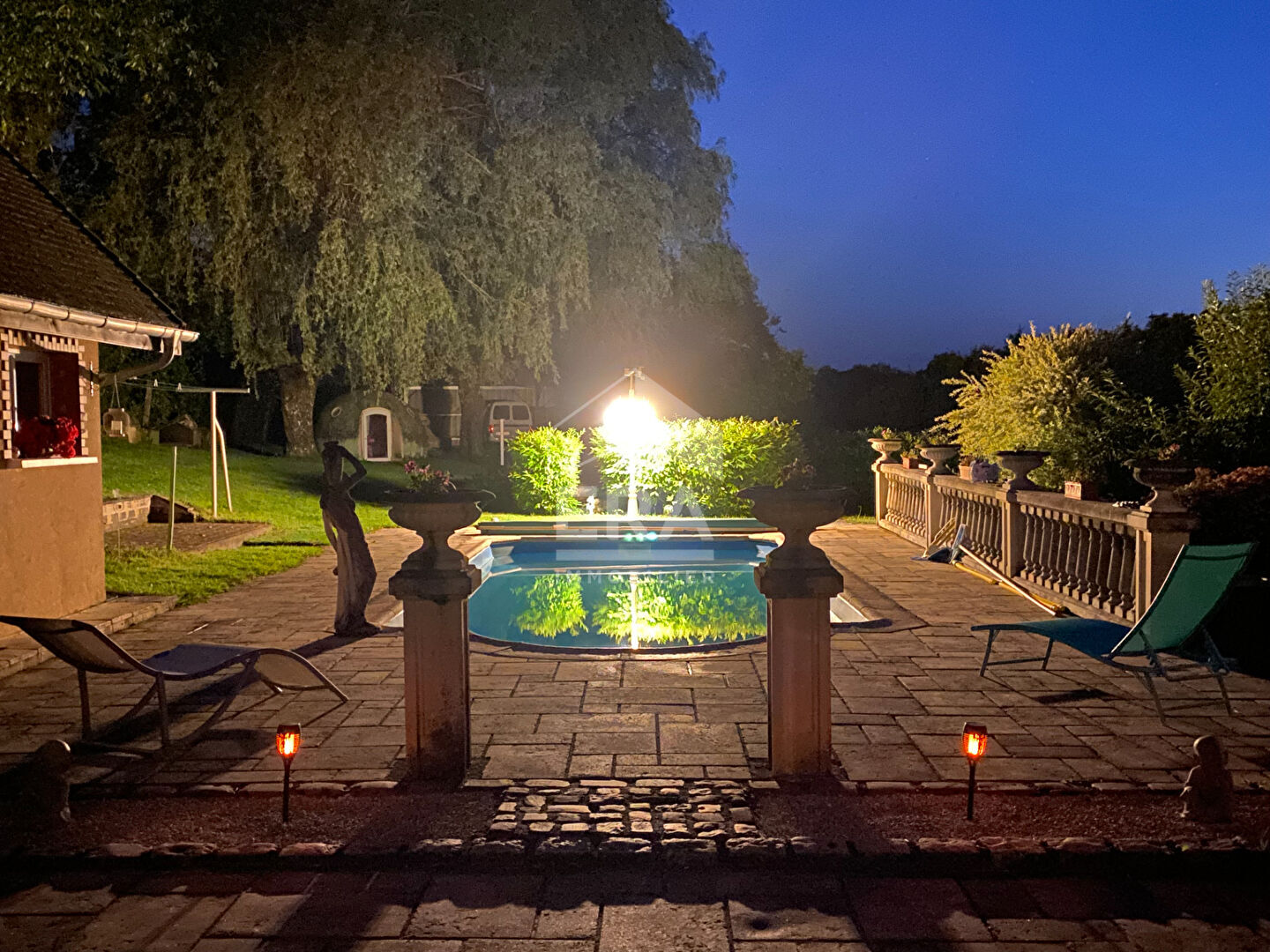 Photo SUPERBE PROPRIETE 2 MAISONS  HANGAR PISCINE GARAGES TERRAIN 3756 M² PROCHE  HERICOURT image 3/6