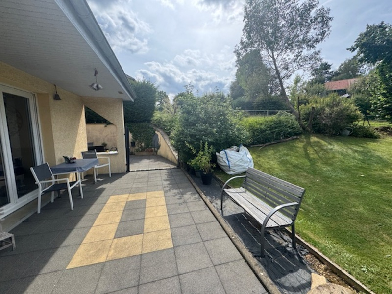 Photo MAISON  SANS VIS A VIS CALME  4 CHAMBRES  3 GARAGES TERRAIN 727 M² PROCHE HERICOURT image 2/6