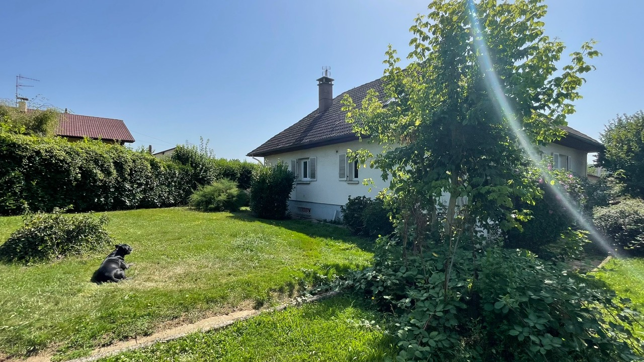 Photo MAISON  TRADITIONNELLE  SEMI-PLAIN PIED  140 M² 7 PIECES  HERICOURT IMPASSE image 4/6